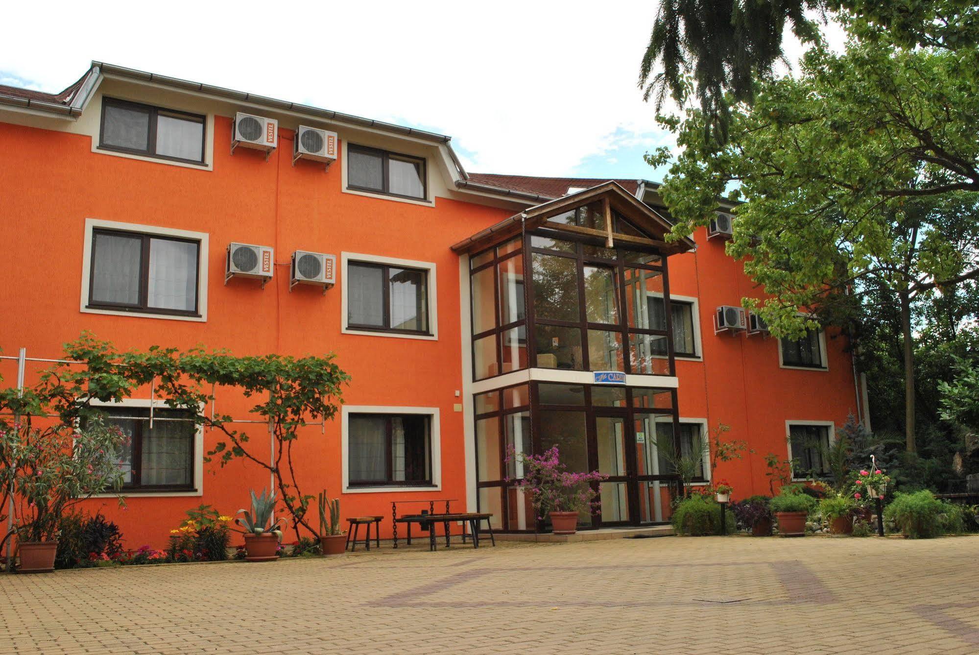 Hotel Cardinal Satu Mare Exteriér fotografie