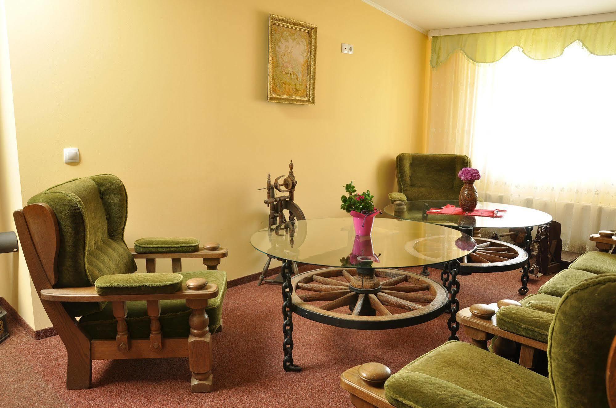 Hotel Cardinal Satu Mare Exteriér fotografie